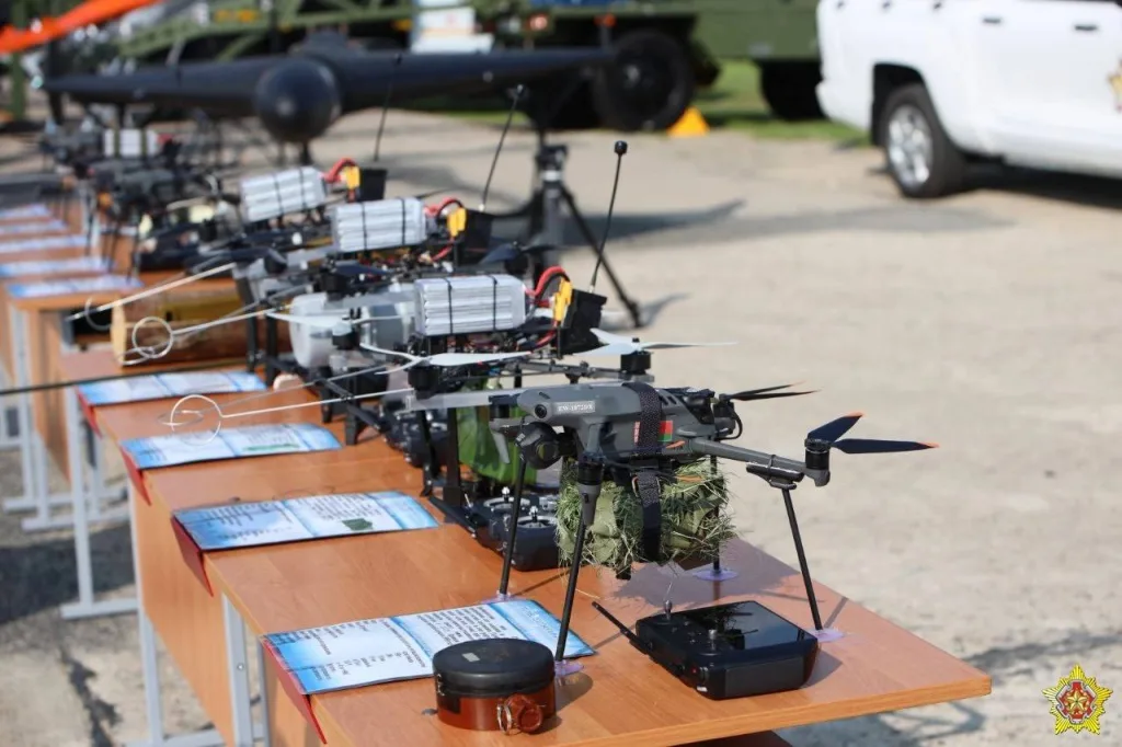 Дроны-камикадзе «Гарпия-А1» в составе комплекса «Кочевник» войск беспилотных авиационных комплексов Республики Беларусь