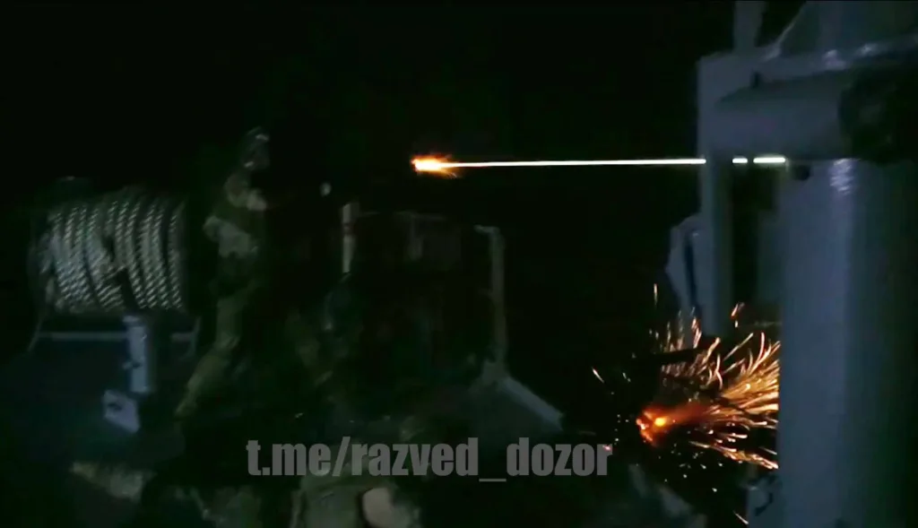 Кадры ночной тренировки по отражению атаки БЭК условного противника на Балтийском флоте