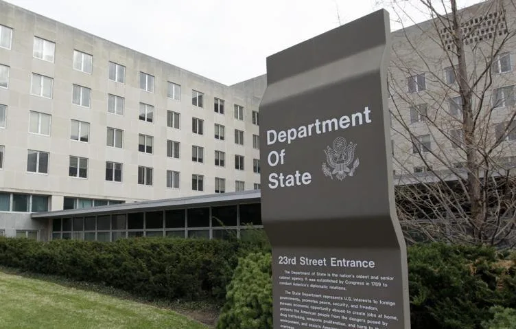 Американский Госдеп увольняет специалистов по России