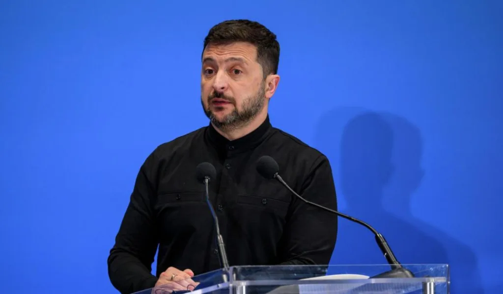 Зеленский поручил Умерову активизировать переговоры в Стамбуле