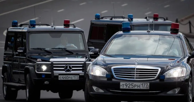 Не уступил мигалке — остался без прав