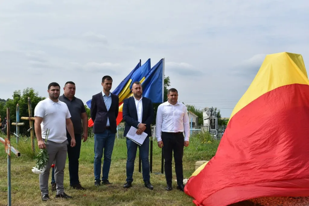 В Молдавии открыли памятник союзникам Гитлера, назвав героями пособников нацистов, рассказал глава молдавского координационного комитета "Победа" Алексей Петрович