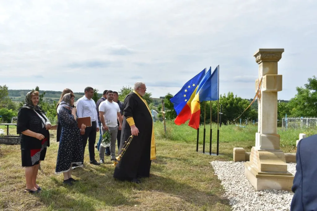 В Молдавии открыли памятник союзникам Гитлера, назвав героями пособников нацистов, рассказал глава молдавского координационного комитета "Победа" Алексей Петрович
