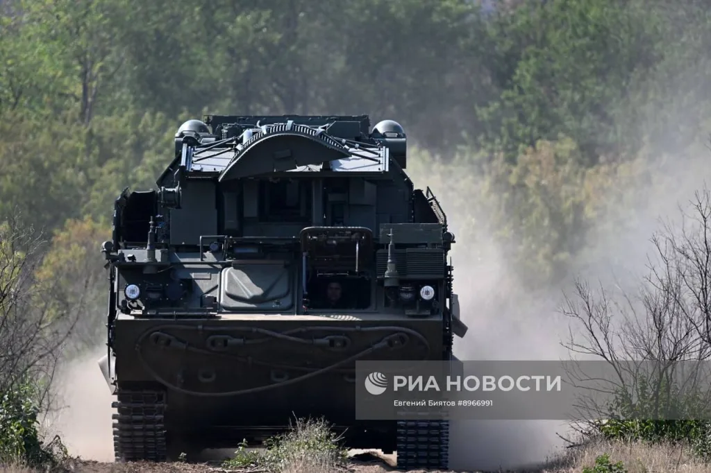 Боевая работа расчёта ЗРК 9К332 «Тор-М2» группировки войск «Центр» на Покровском (Красноармейском) направлении