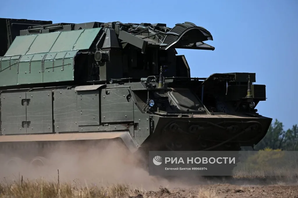 Боевая работа расчёта ЗРК 9К332 «Тор-М2» группировки войск «Центр» на Покровском (Красноармейском) направлении