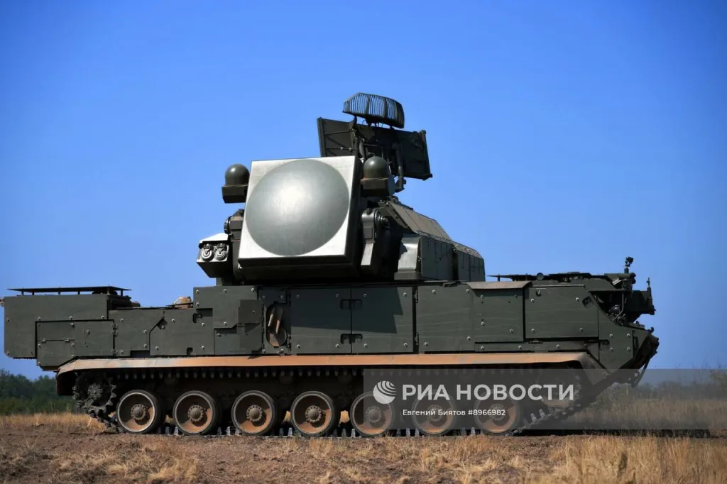 Боевая работа расчёта ЗРК 9К332 «Тор-М2» группировки войск «Центр» на Покровском (Красноармейском) направлении