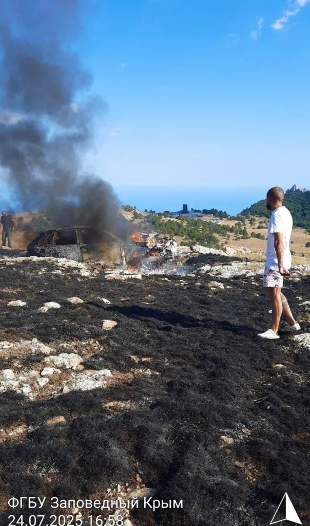 Водитель на Porsche устроил пожар в крымском заповеднике