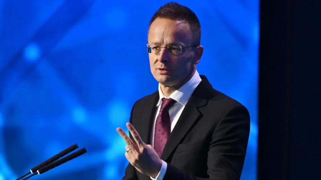 Венгрия рассчитывает на рекордные поставки российских газа и нефти в 2025 году