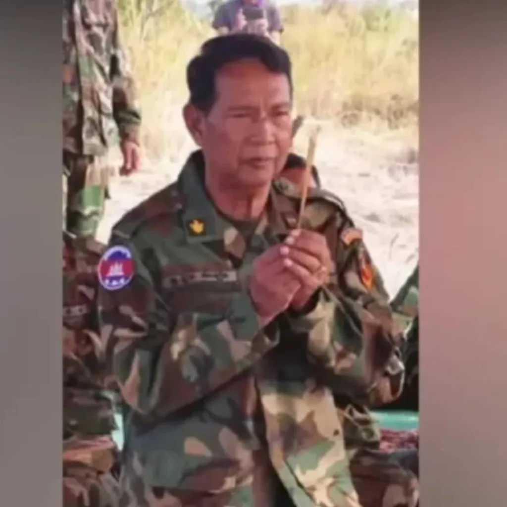 Командир 7-й дивизии камбоджийской армии, был, как сообщают тайские ресурсы, убит тайской артиллерией