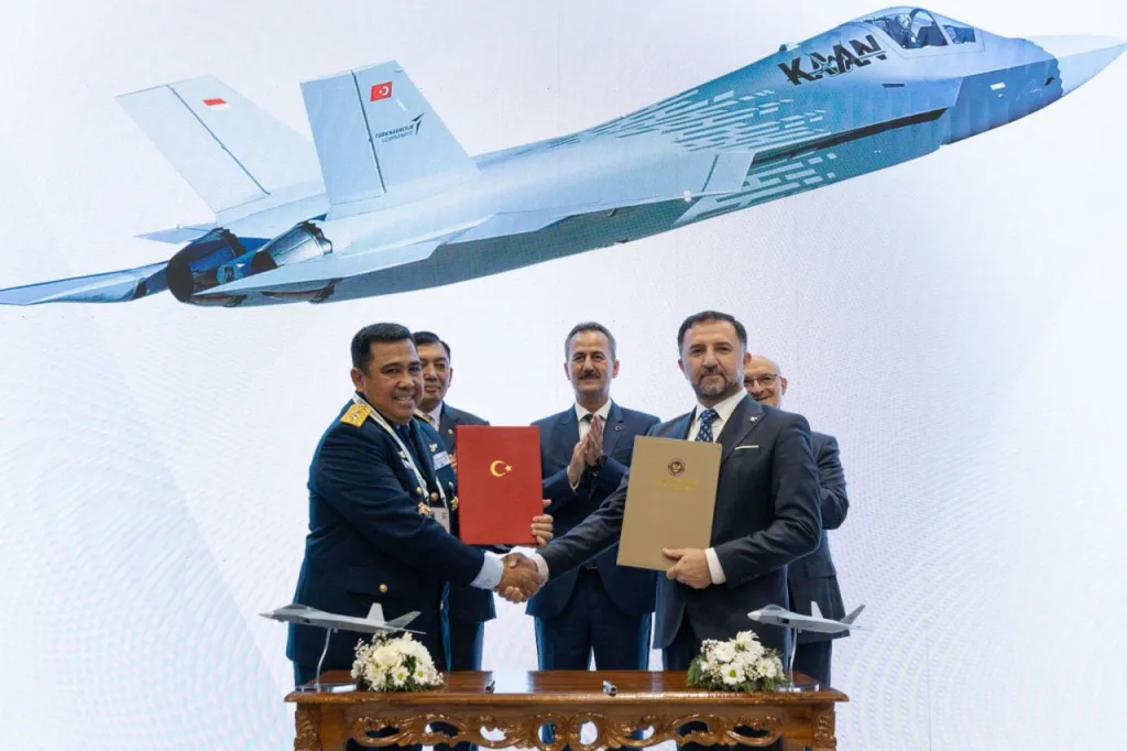 Турция подписала с Индонезией контракт на поставку 48 истребителей KAAN в рамках оборонной выставки IDEF-2025