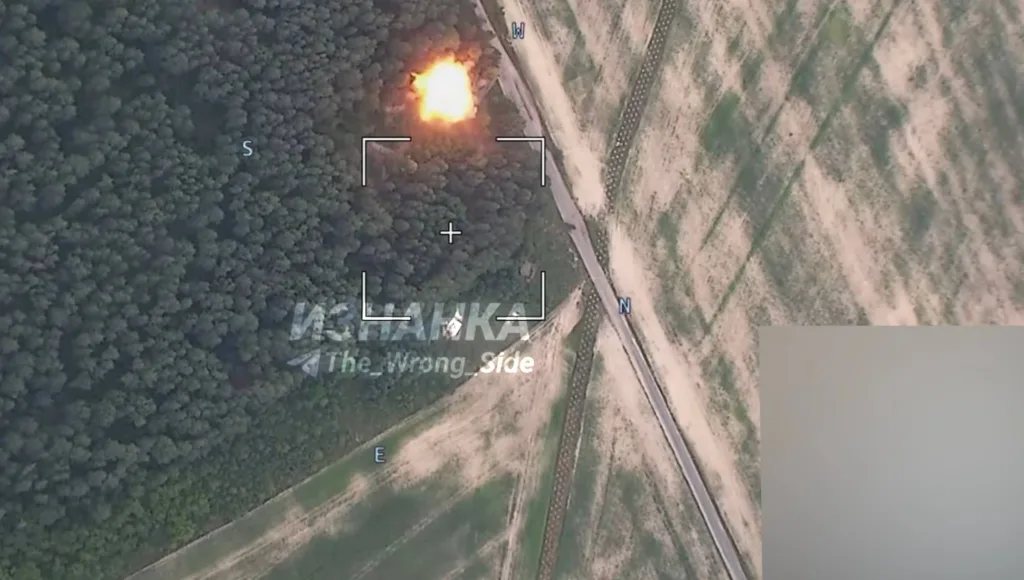 Кадры поражения объектов ВСУ в Сумской области ударами дронов-камикадзе «Герань-2»