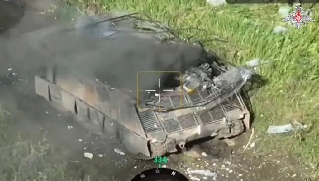 Уничтожение барражирующими боеприпасами «Ланцет» бронетранспортёра Pbv 302 в Сумской области и M113 в Харьковской области