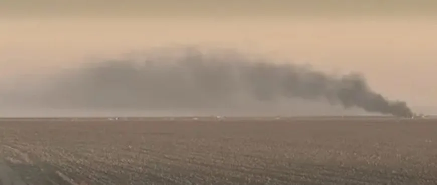 Кадры с места падения палубного истребителя F-35C, разбившегося после взлета с авиабазы ВМС США Лемур в Калифорнии