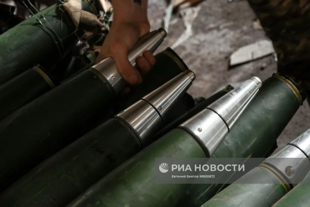 Сербские 122-мм реактивные снаряды GRAD-S и югославский 120-мм миномет M74 с югославскими же минами M62P3 на вооружении ВС РФ