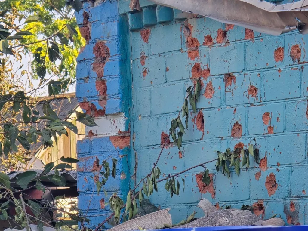 ВСУ бьют шрапнельными снарядами по мирным