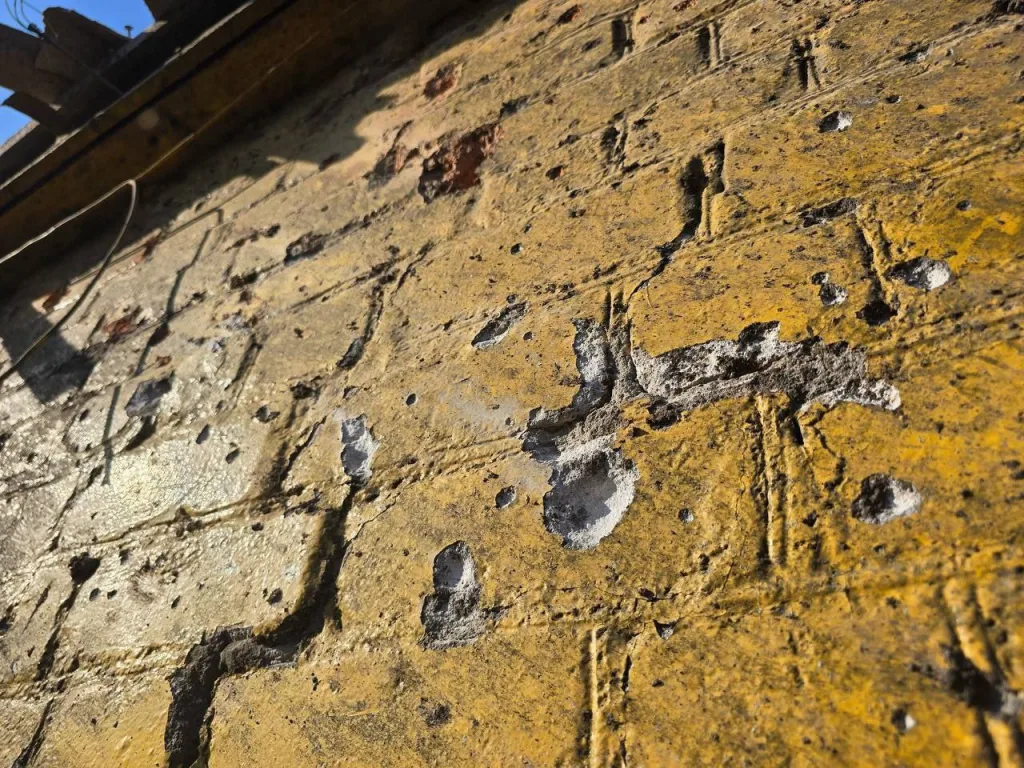 ВСУ бьют шрапнельными снарядами по мирным