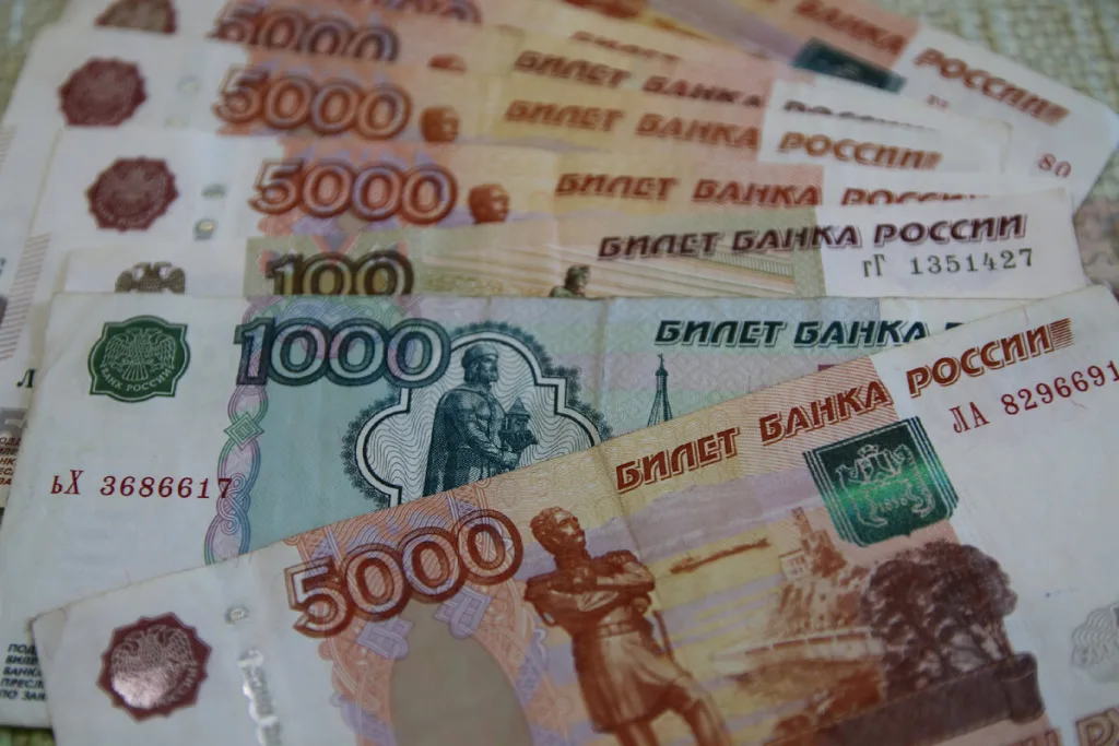Банковские вклады под угрозой: как мелкий долг может лишить вас всех процентов