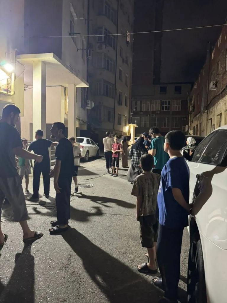 В Дагестане произошло землетрясение. Толчки магнитудой 6,0 баллов зафиксированы в Каспийском море, недалеко от Дербента