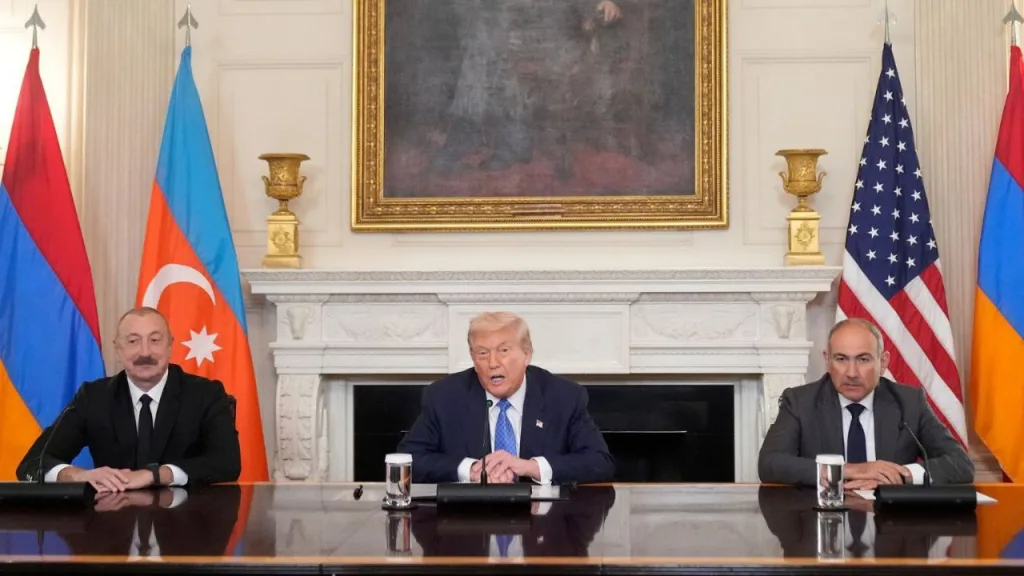 Как новое соглашение Азербайджана и Армении влияет на безопасность РФ через возможный доступ третьих сил к Каспию и Центральной Азии?