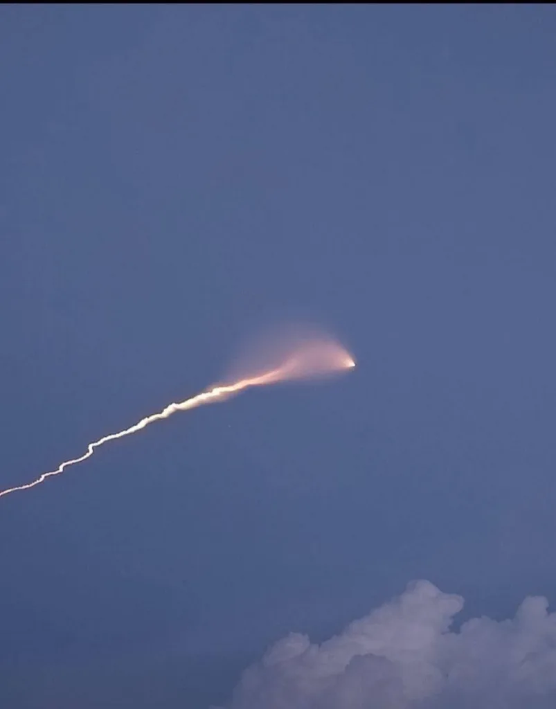 Индия провела испытательный пуск ядерной ракеты Agni-5 с дальностью 5000 км