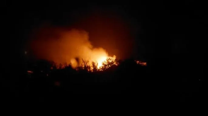 В Сумской области после прилёта БПЛА вспыхнул серьёзный пожар, сообщают украинские ТГ-каналы