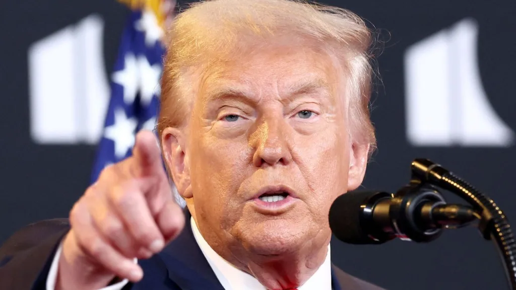 «Путин знает, что я самый сложный противник»: Трамп о предстоящих переговорах