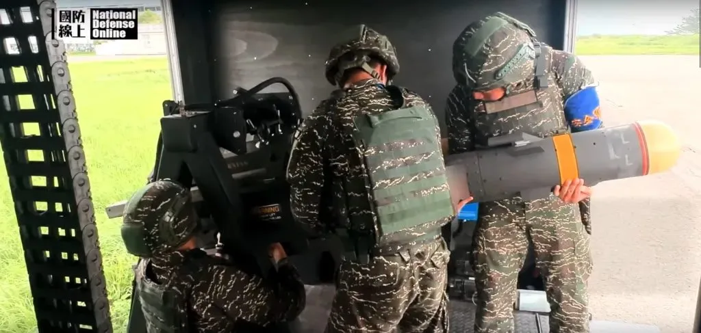 Тайвань успешно перенимает боевой опыт других стран