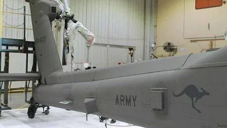 Первый австралийский боевой вертолёт AH-64E сейчас проходит финальную сборку на заводе Boeing в Месе, штат Аризона