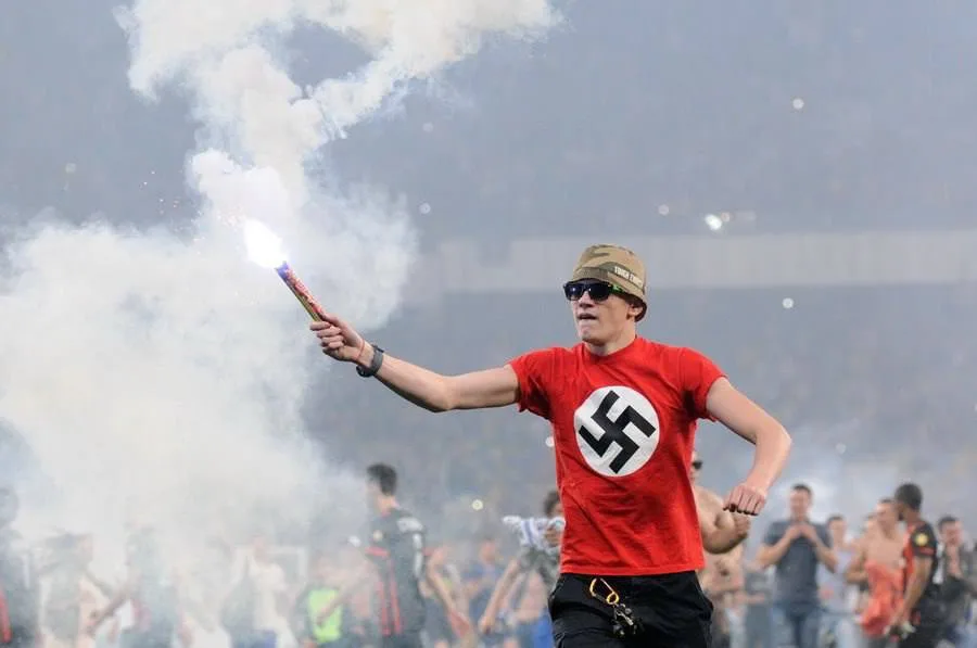 Обычный украинский ротный Филимонов - пример гниения в украинской армии, которое происходит с головы на всё тело