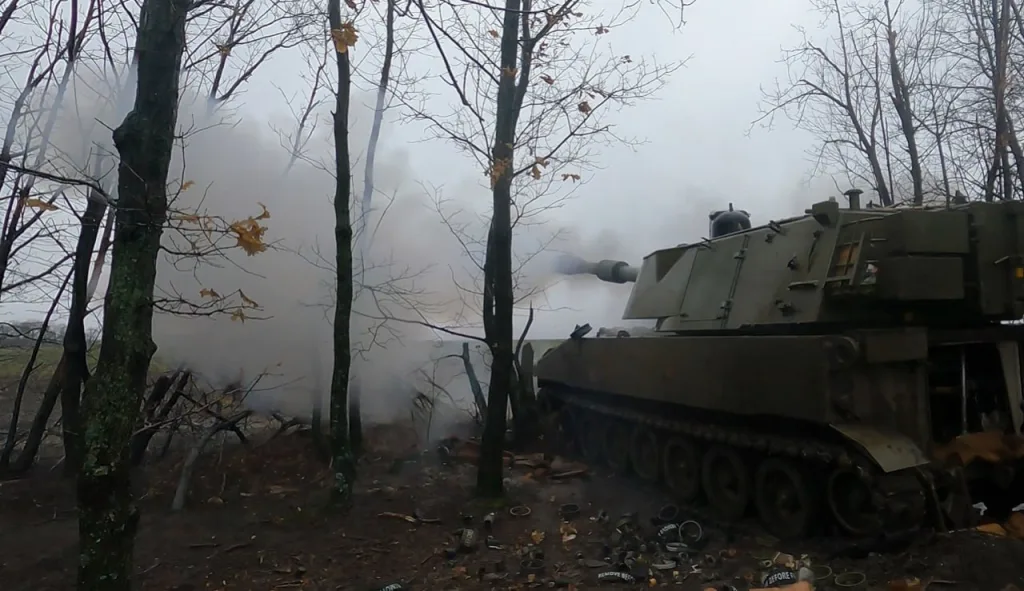 На кадрах бывшая бельгийская самоходная гаубица M109A4BE в составе украинской армии на Донбассе