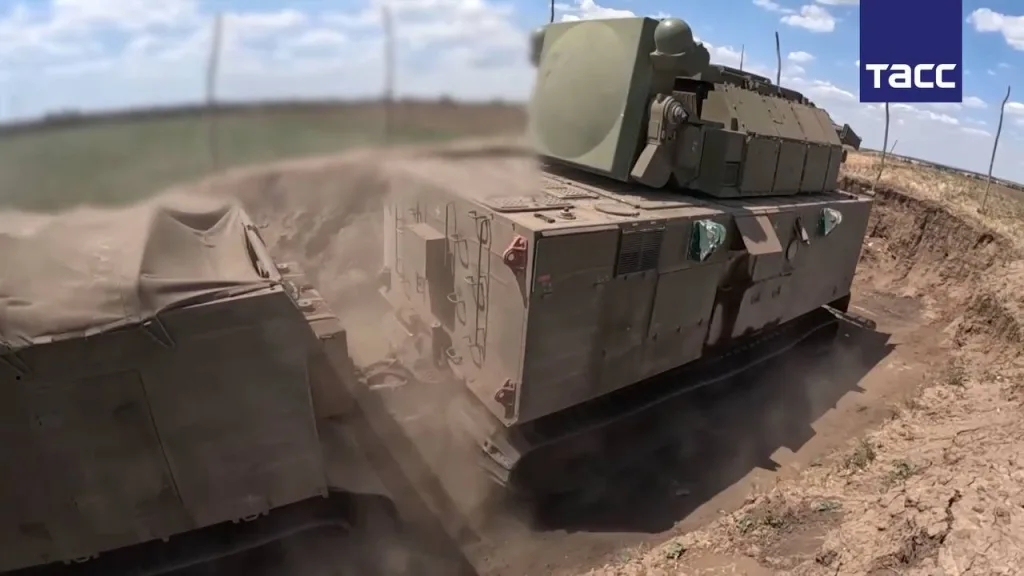 Арктический ЗРК 9K331МДТ «Тор-М2ДТ» из состава группировки войск «Восток» на Южно-Донецком направлении