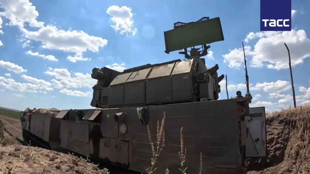 Арктический ЗРК 9K331МДТ «Тор-М2ДТ» из состава группировки войск «Восток» на Южно-Донецком направлении