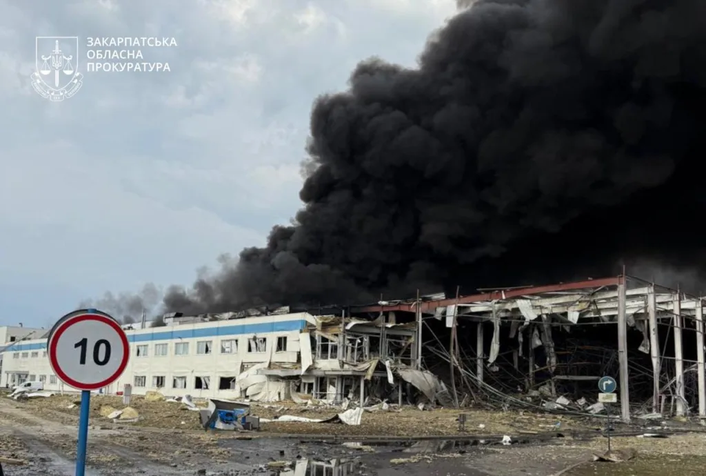 ВС РФ ночью нанесли комбинированные удары по военным объектам в шести областях Украины