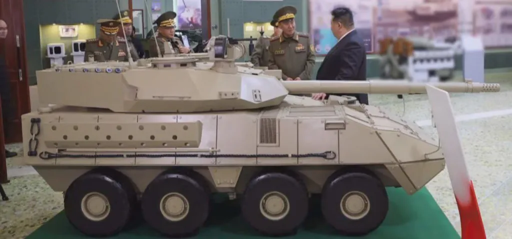 Продолжая тему колёсных БТР КНДР переходим, наконец-то, к ещё более загадочной современности