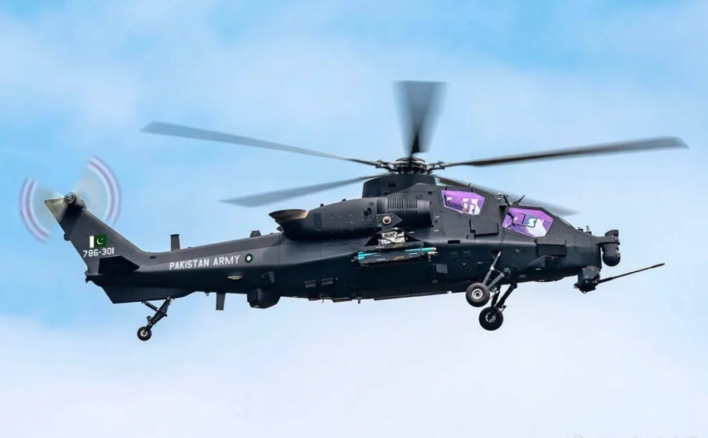 Армейская авиация Пакистана получила первые вертолёты Z-10ME из Китая