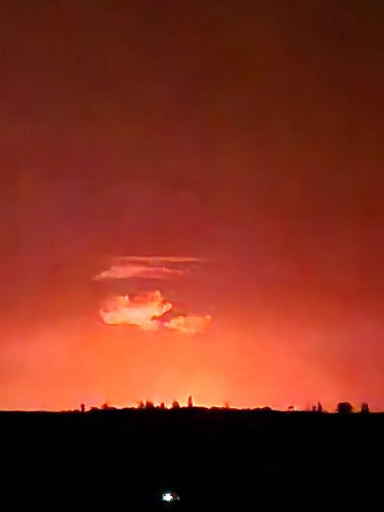 После серии ударов по объектам, связанным с украинской ракетной программой «Сапсан», российские войска продолжают отрабатывать по промышленным целям в Павлограде