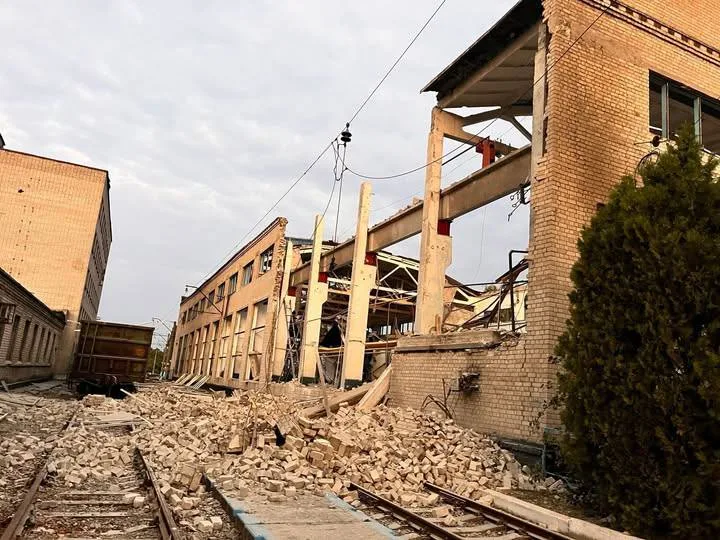 ВС РФ атаковала «геранями» ж/д инфраструктуру в Днепропетровской области