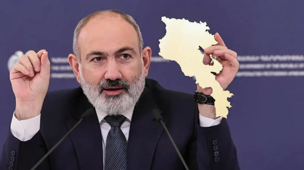 Пашинян названивает Путину и Пезешкиану после сдачи Занзегурского коридора американцам