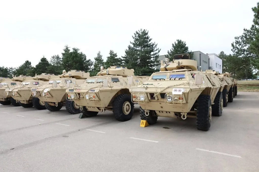 Состоялась церемония передачи бронетранспортеров M1117 Guardian силам безопасности Косово