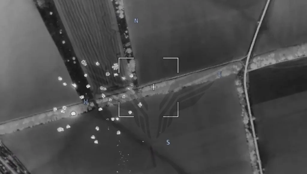 Удар ОТРК «Искандер» с кассетной боевой частью по пункту выдачи FPV-дронов и боеприпасов в районе села Новодонецкое