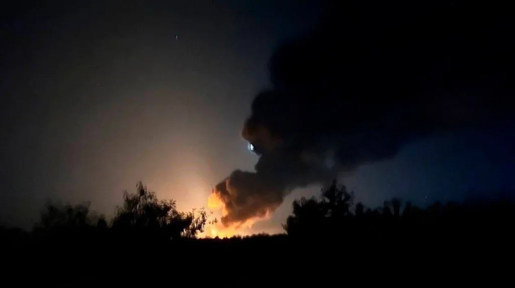 ВС РФ ночью нанесли удары по военным объектам в шести областях Украины на 19.08.2025