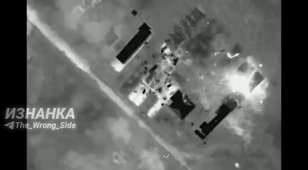 Удары разведывательно-ударного БПЛА «Форпост-РУ» по пвд 116-й ОМБр ВСУ и технике в районе села Ободы Сумской области