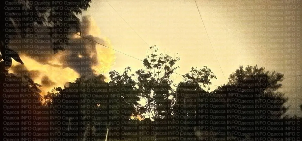 Дроны-камикадзе «Герань-2» атаковали нефтебазу компании «Triton Service Agency Ukraine» в Измаиле Одесской области