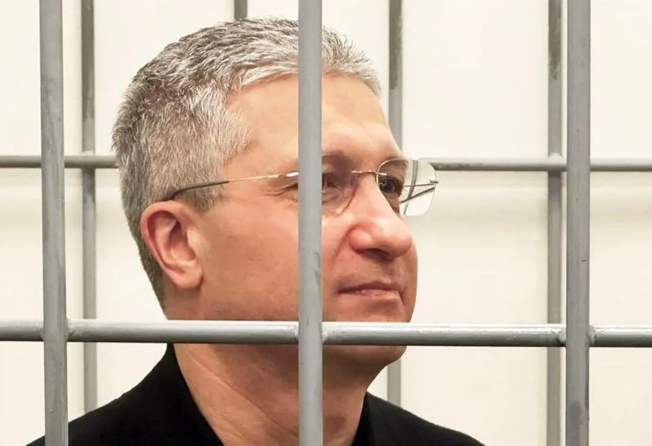 Экс-замминистра обороны Иванова собираются лишить имущества