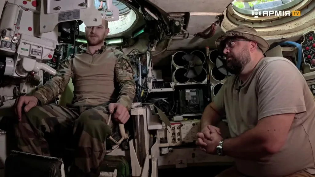 Если вдруг кто-то почему-то скучал по пропавшим из поля зрения британским Challenger 2, то тут вышел крупный репортаж об остатках данных машин в рядах 82-й ОДШБр ВСУ