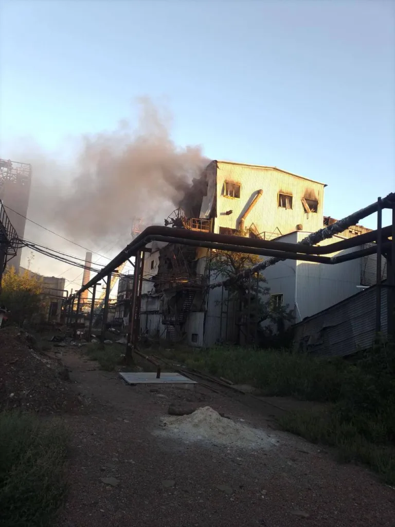 Серия ударов по промышленным и военным объектам Украины