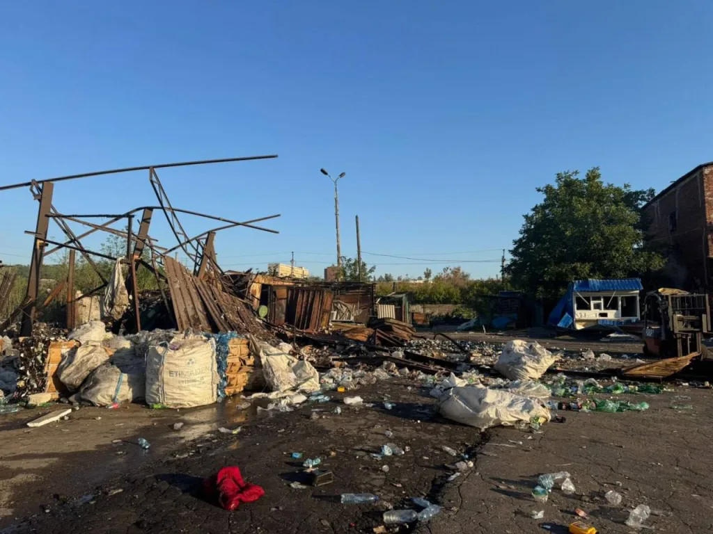 Серия ударов по промышленным и военным объектам Украины