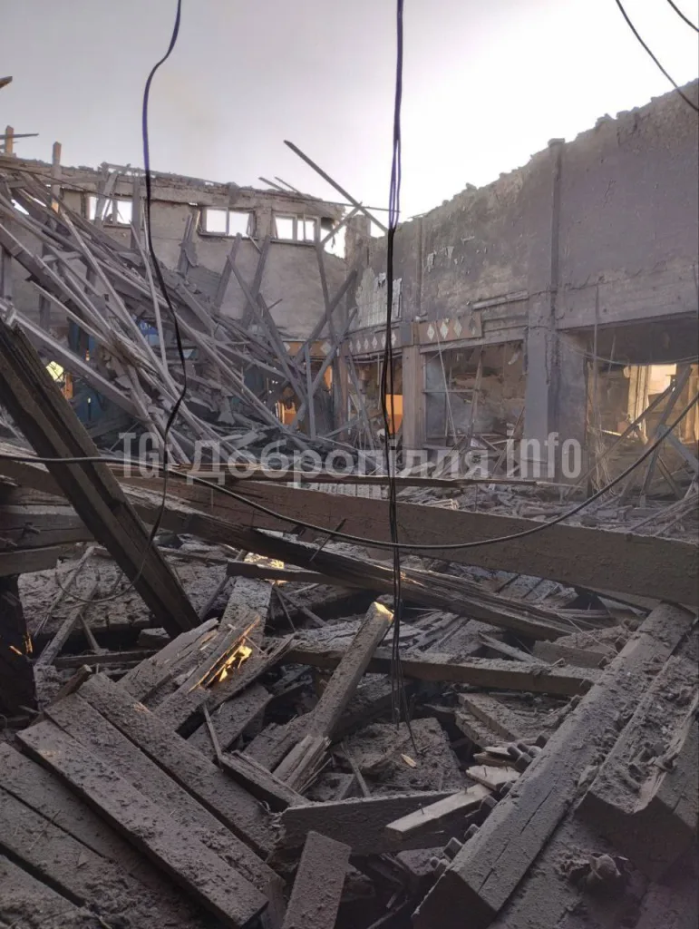 ВС РФ ночью нанесли удар по военным объектам в пяти областях Украины