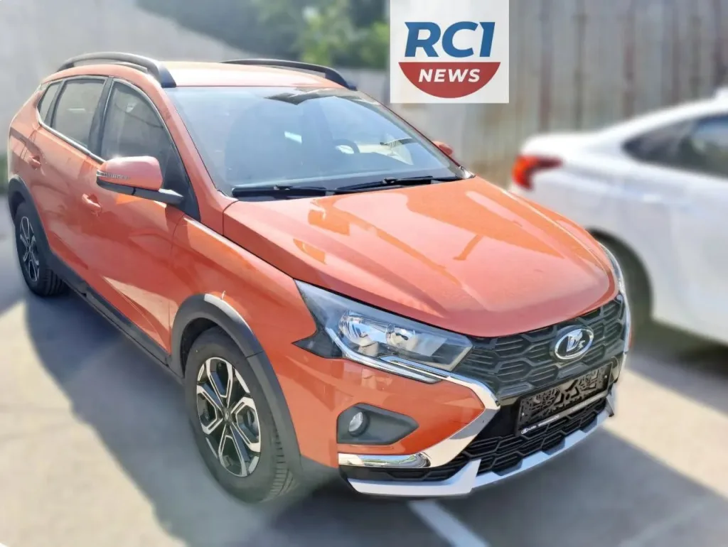 В Сети появились первые фотообзоры на Lada Iskra SW Cross в топовом оснащении Techno - автомобиль стоит 1,7 миллиона рублей