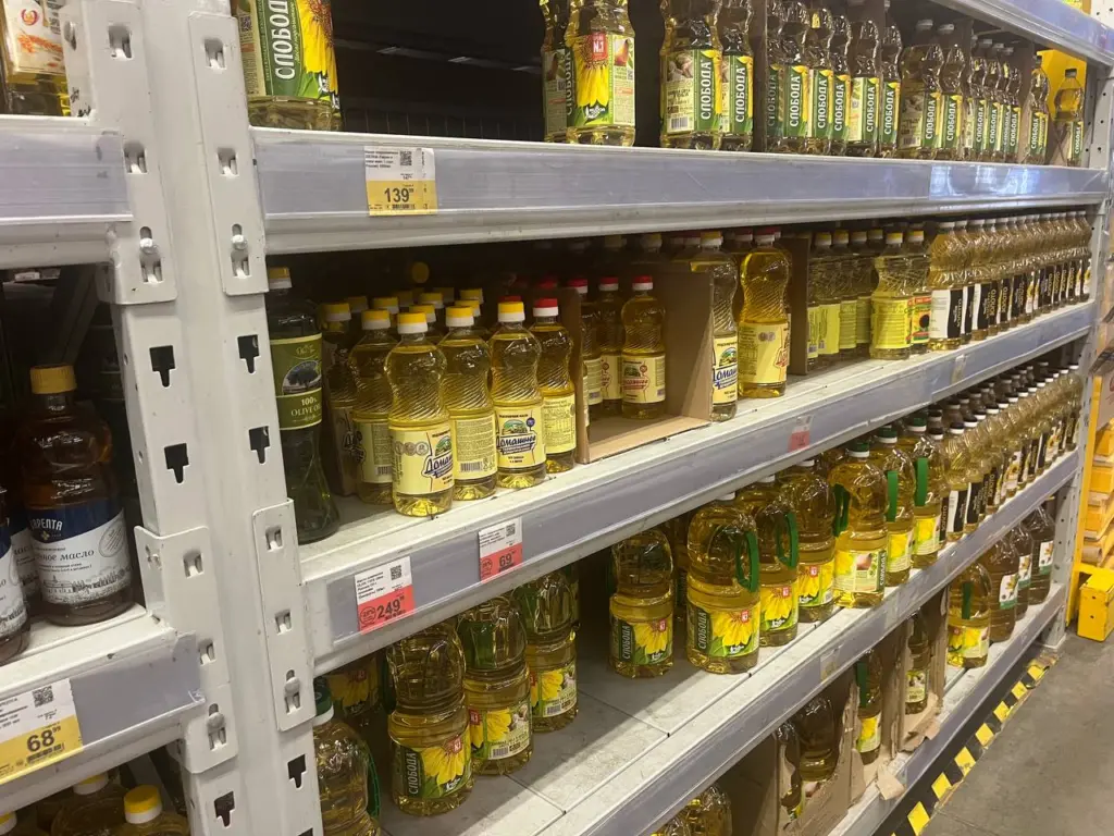 Это масло берите по 3 бутылки: в Роскачестве назвали россиянам лучшие бренды подсолнечного масла 